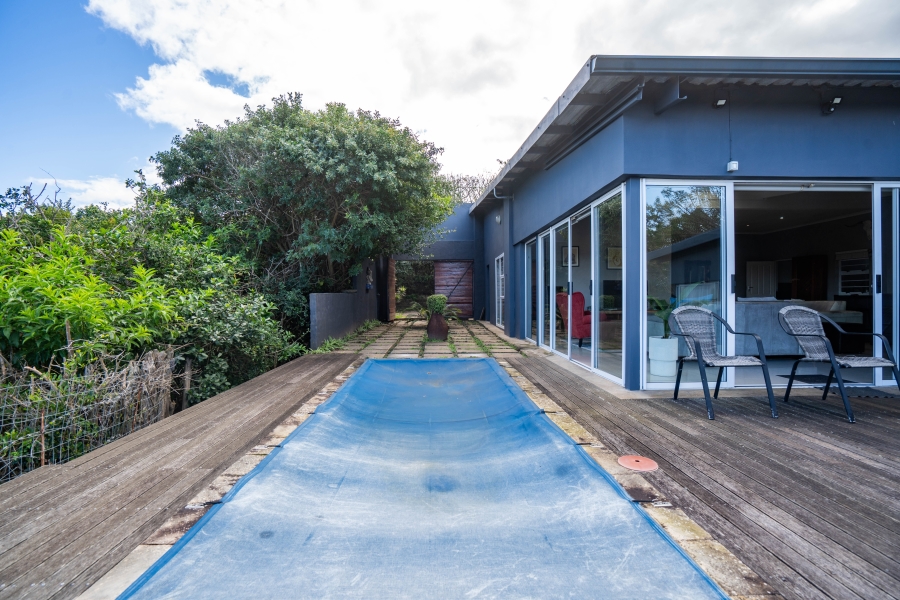 4 Bedroom Property for Sale in East Bank Eastern Cape